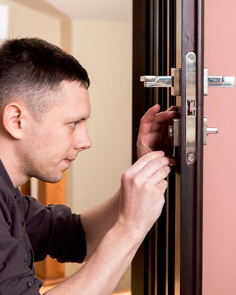: Professional Locksmith For Commercial And Residential Locksmith Services in Camp Pendleton South, CA