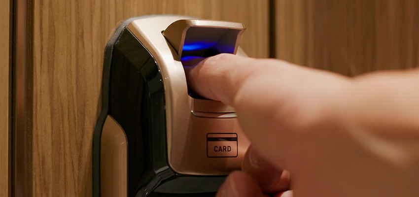 Locksmith Company For Window Lock Installation in Camp Pendleton South, California